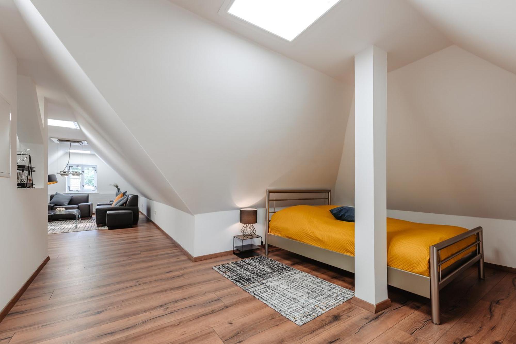 First Wohnen Gmbh Apartment